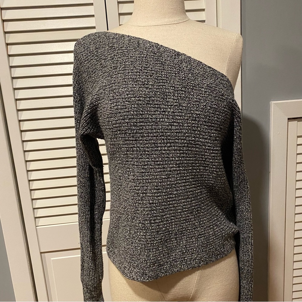 American Eagle Outfitters Off-Shoulder Charcoal Women Sweater (S)